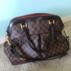 LIKE NEW AUTHENTIC Louis Vuitton Damier Trevi PM